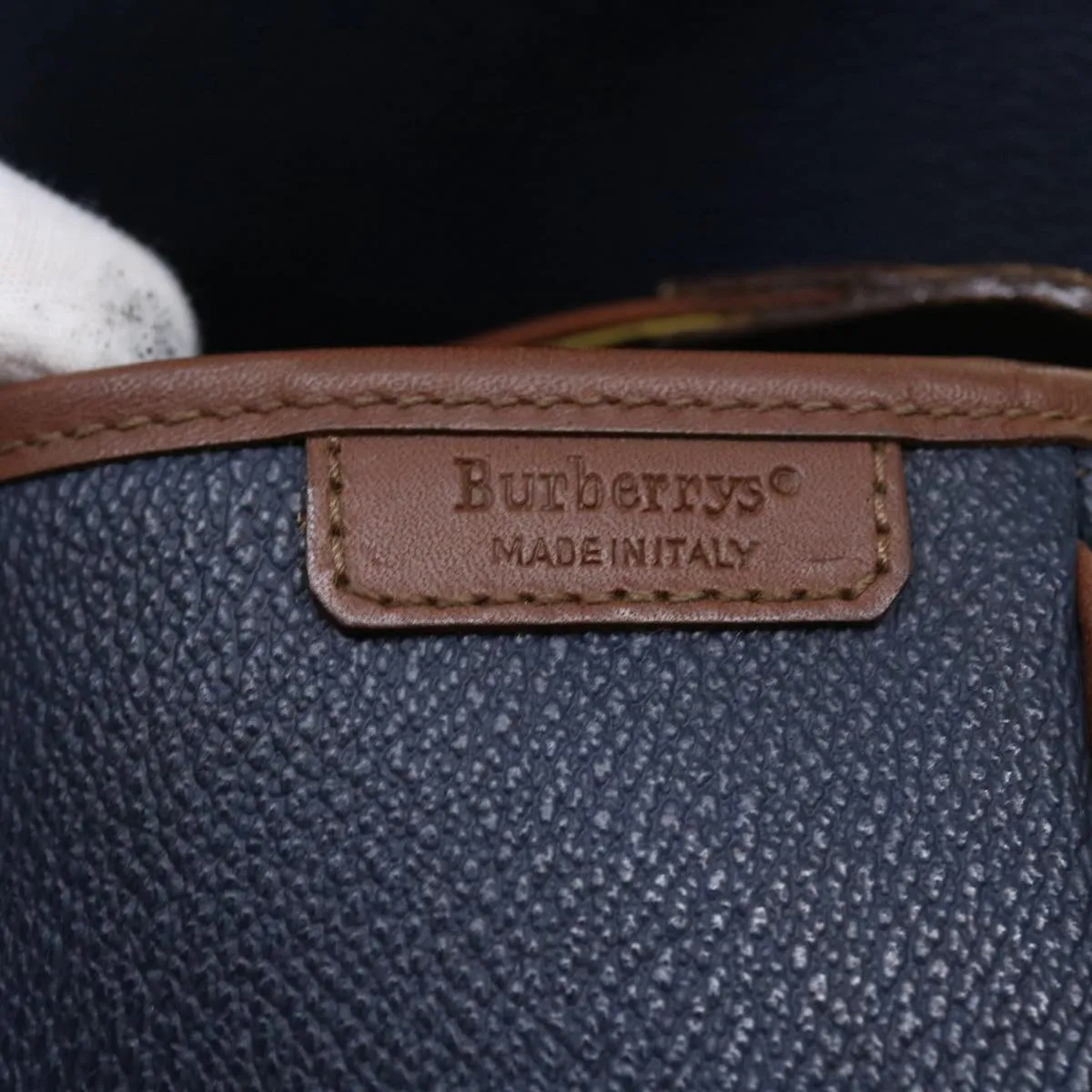 BURBERRYSs Shoulder Bag Leather Navy  yk9080