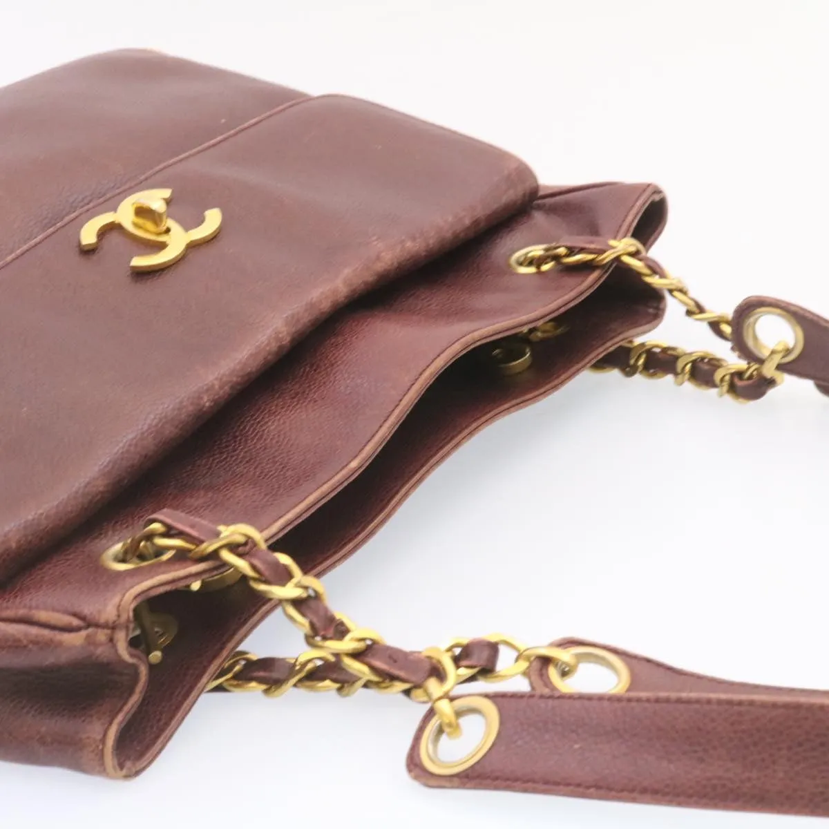 CHANEL Caviar Skin Turn Lock Chain Shoulder Bag Bordeaux CC  24807A