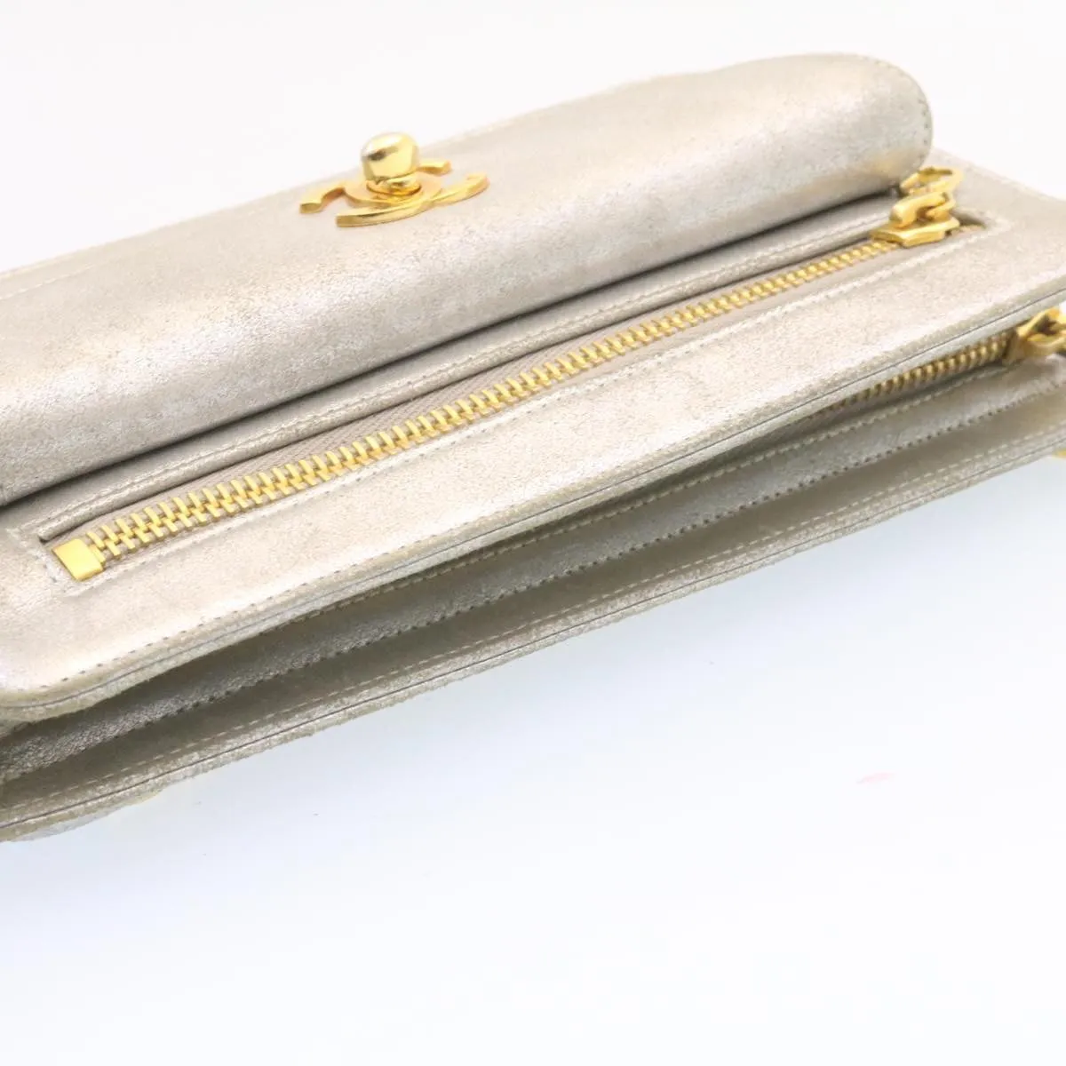 Chanel Clutch Bag Leather Silver CC Auth 26857A