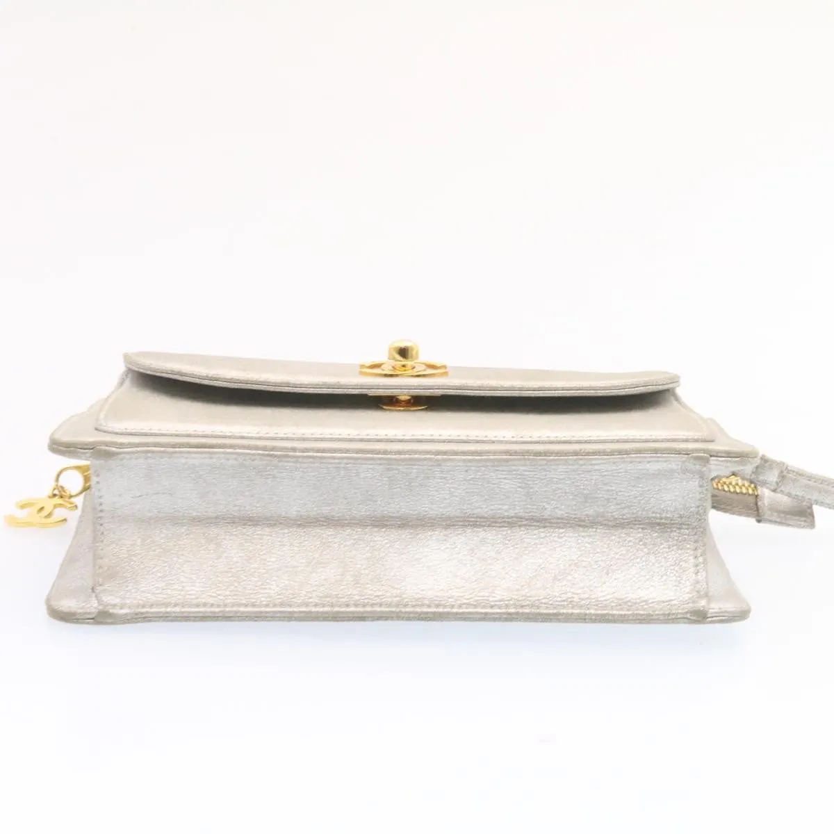 Chanel Clutch Bag Leather Silver CC Auth 26857A