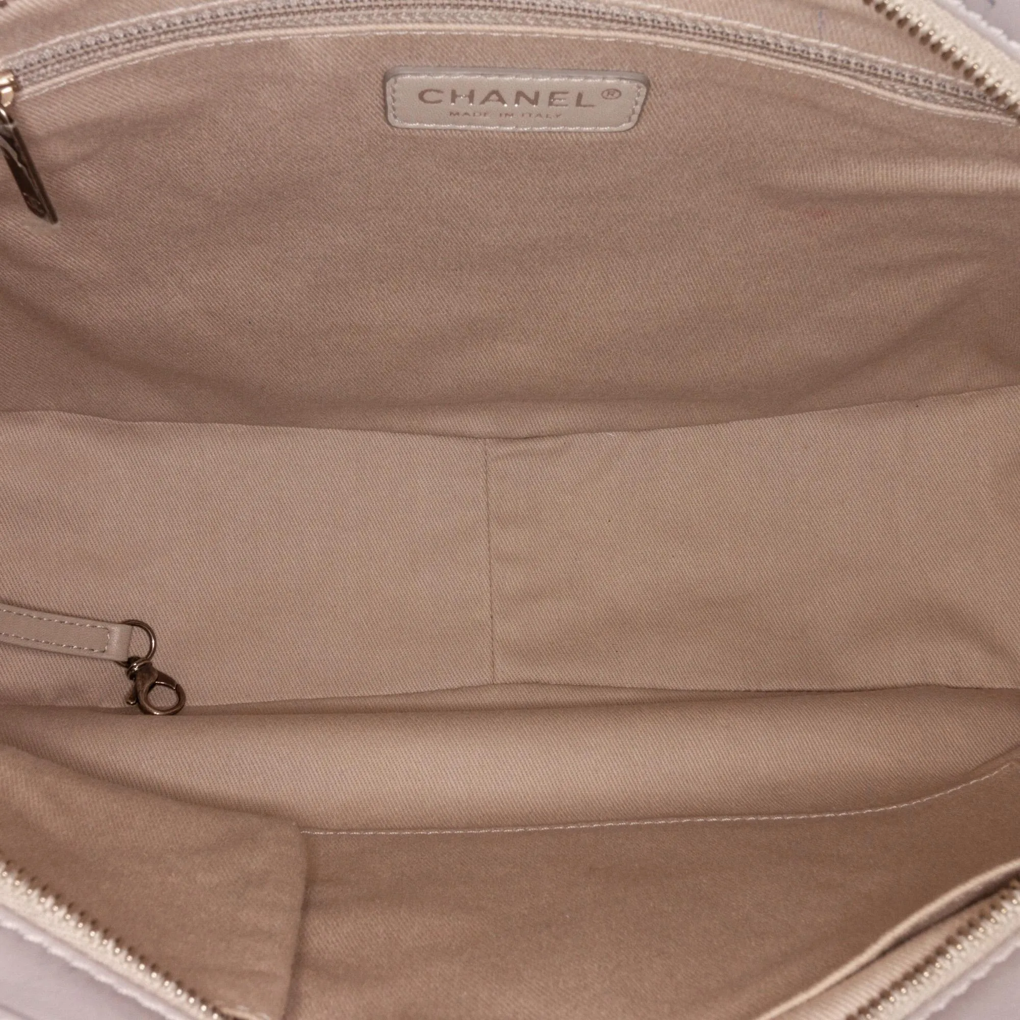Chanel Country Chic Satchel (SHG-e9ijk7)