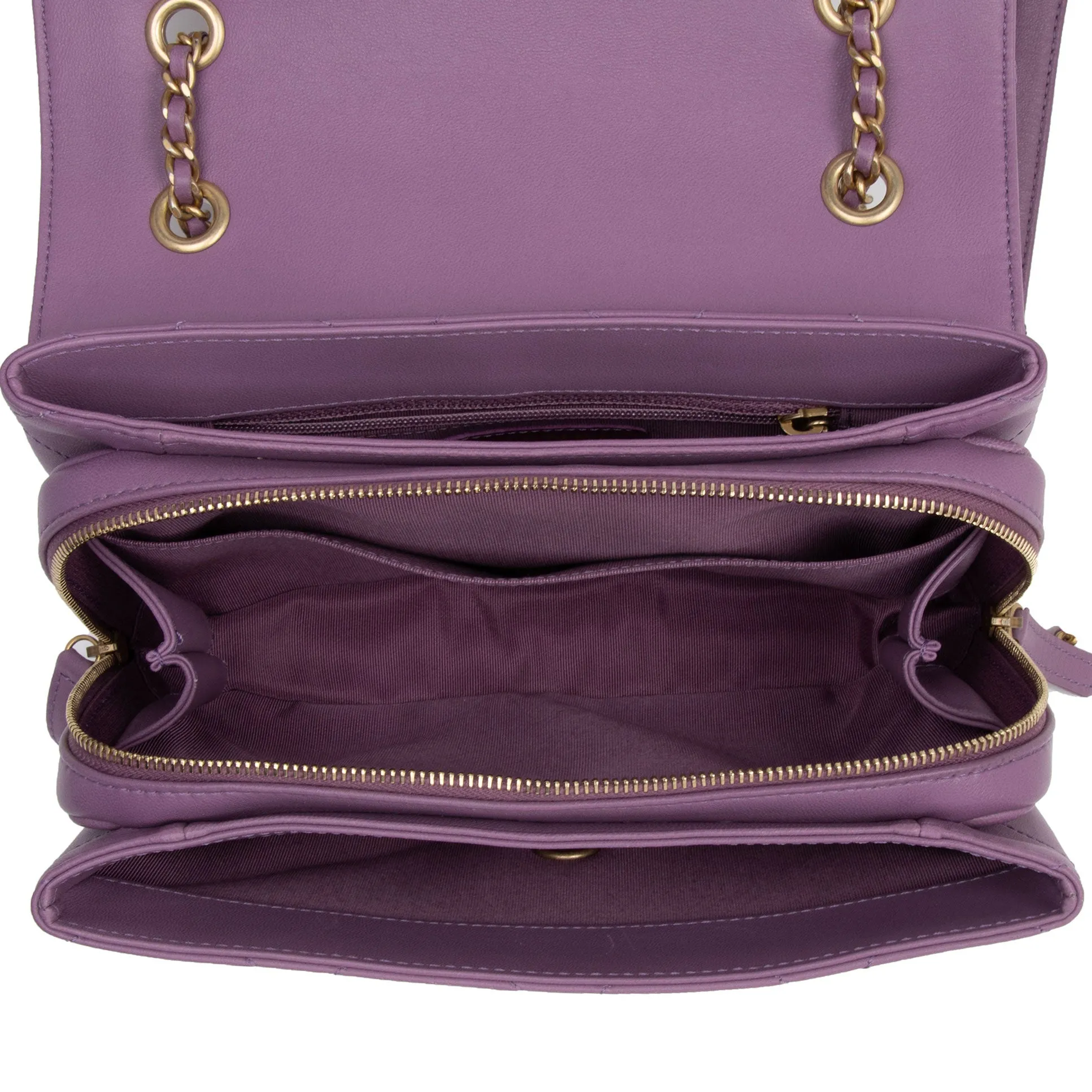 Chanel Lambskin Sleek & Chic Small Flap Bag (SHF-UMzeA2)