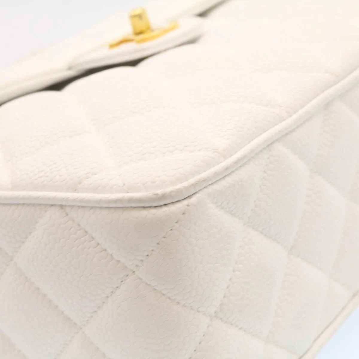Chanel Matelasse Chain Shoulder Bag Caviar Skin Gold White CC  am1370gA