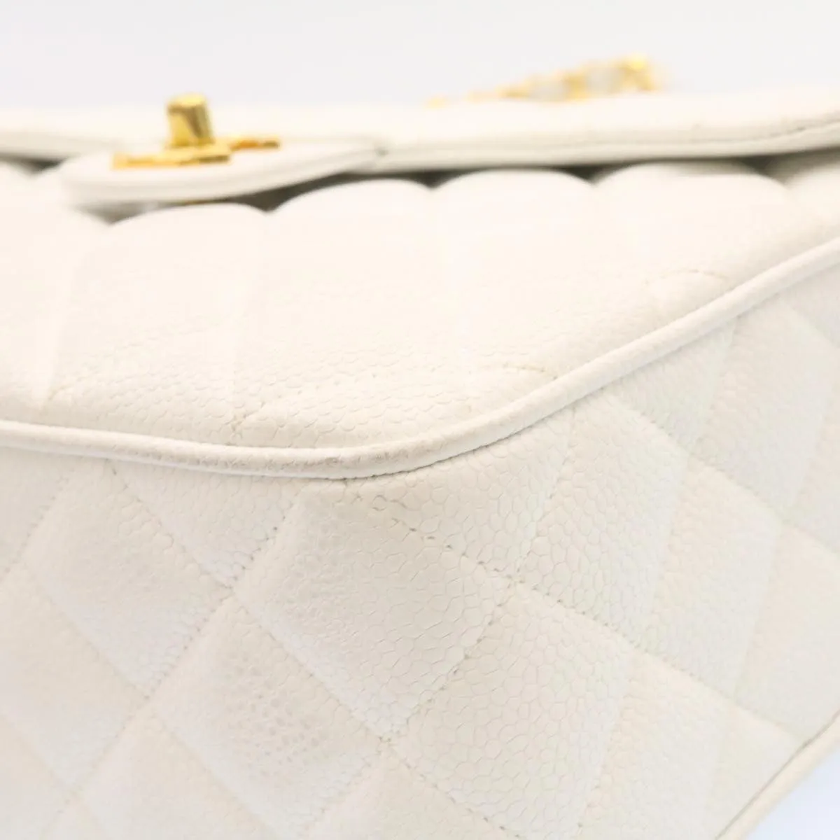 Chanel Matelasse Chain Shoulder Bag Caviar Skin Gold White CC  am1370gA
