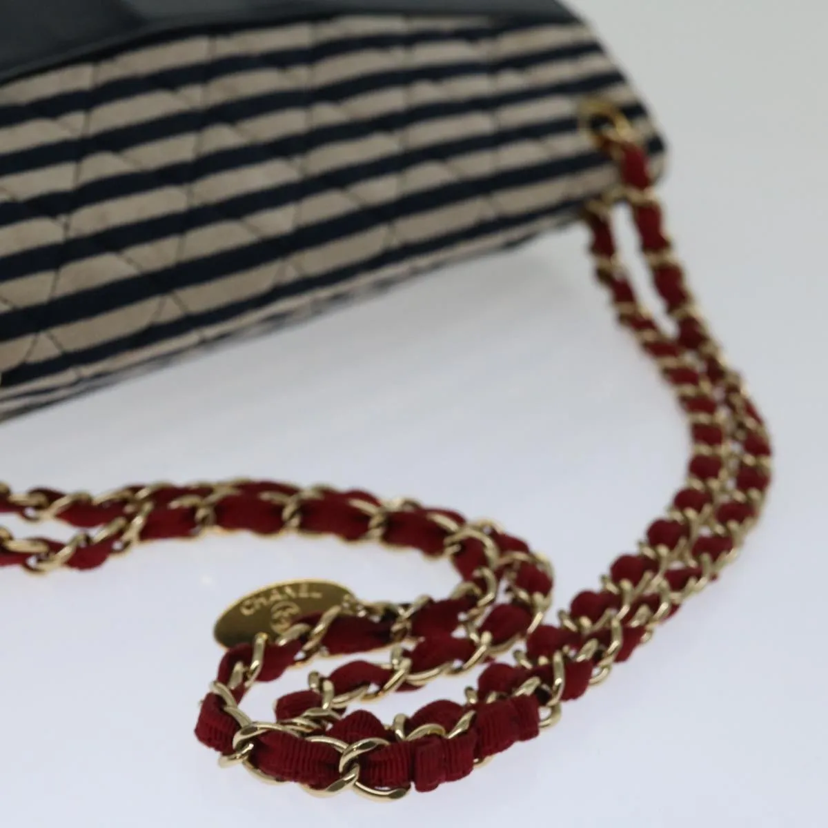 CHANEL Matelasse Chain Shoulder Bag Cotton White Navy CC Auth 69062A