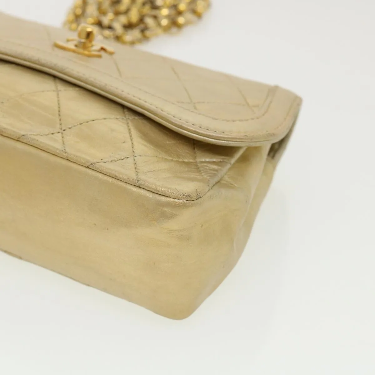 Chanel Matelasse Turn Lock Chain Shoulder Bag Lamb Skin Gold CC  31382A