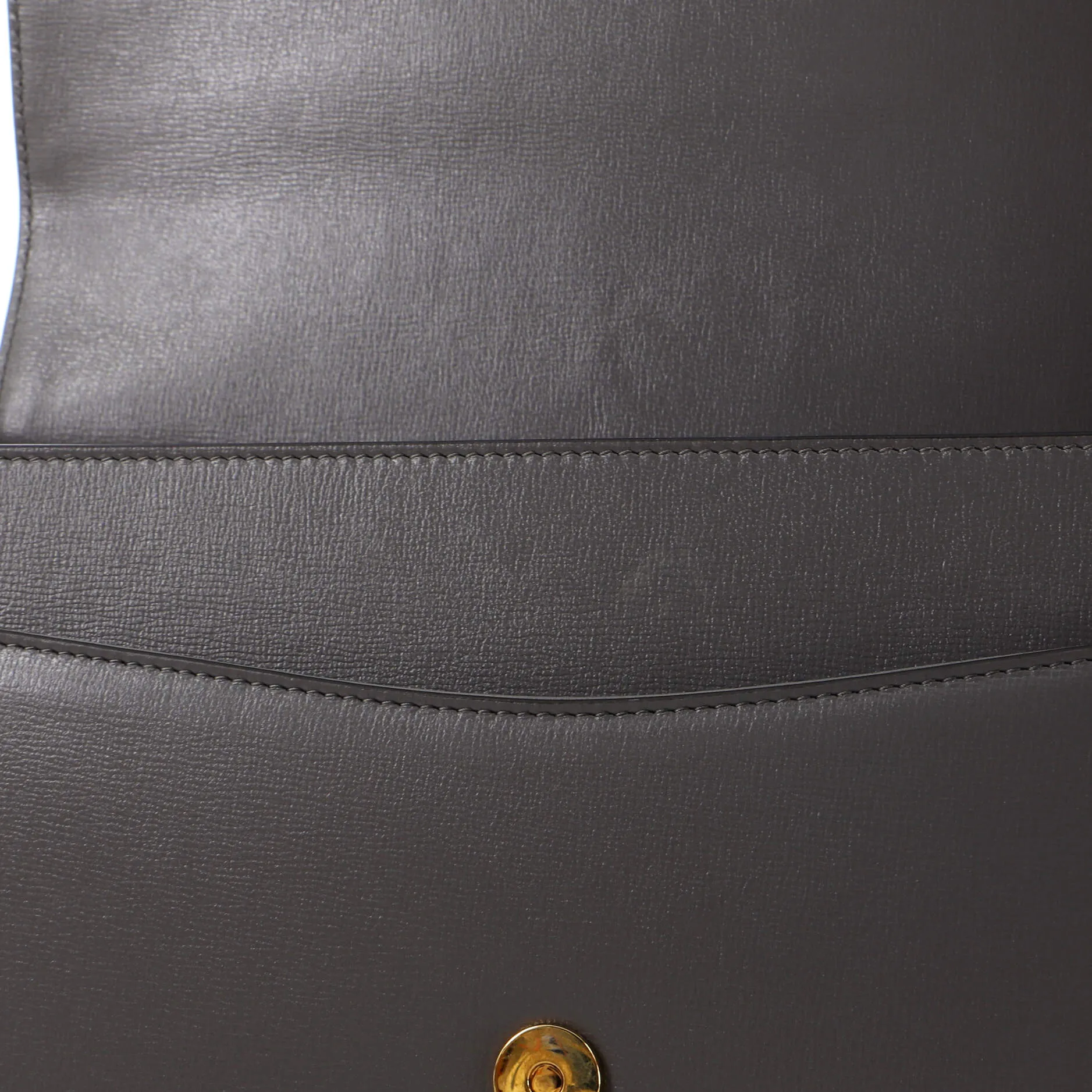 Gucci Gg Ring Shoulder Bag Leather