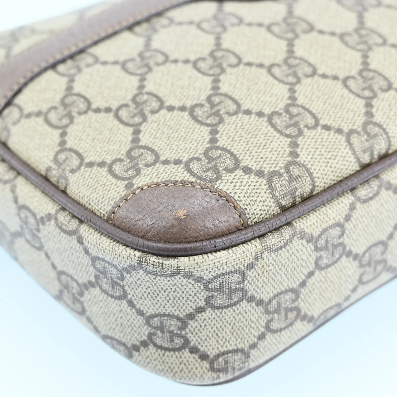 Gucci Gg Shoulder Bags Pvc Leather