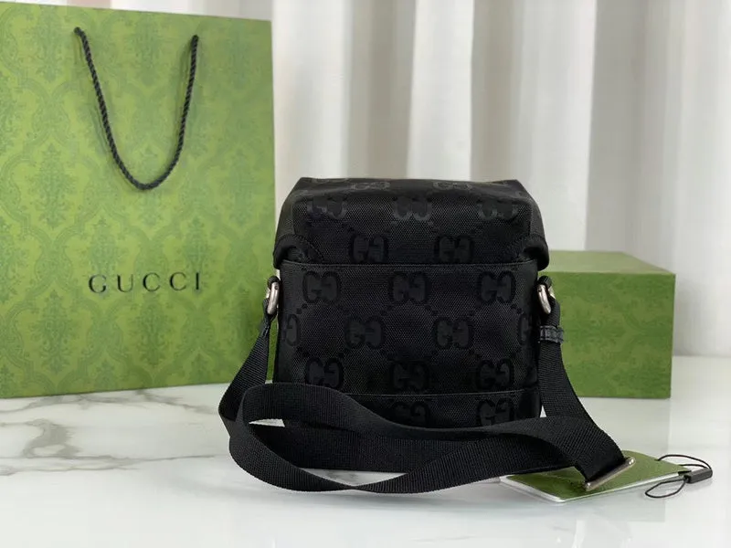 Gucci   Luxury Bags  1028