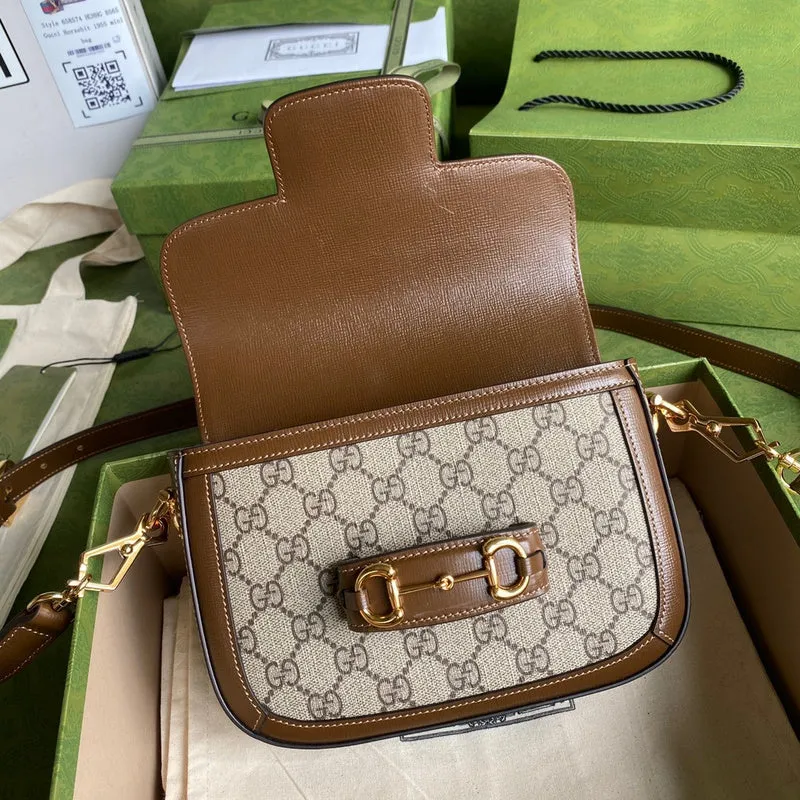 Gucci   Luxury Bags  1079