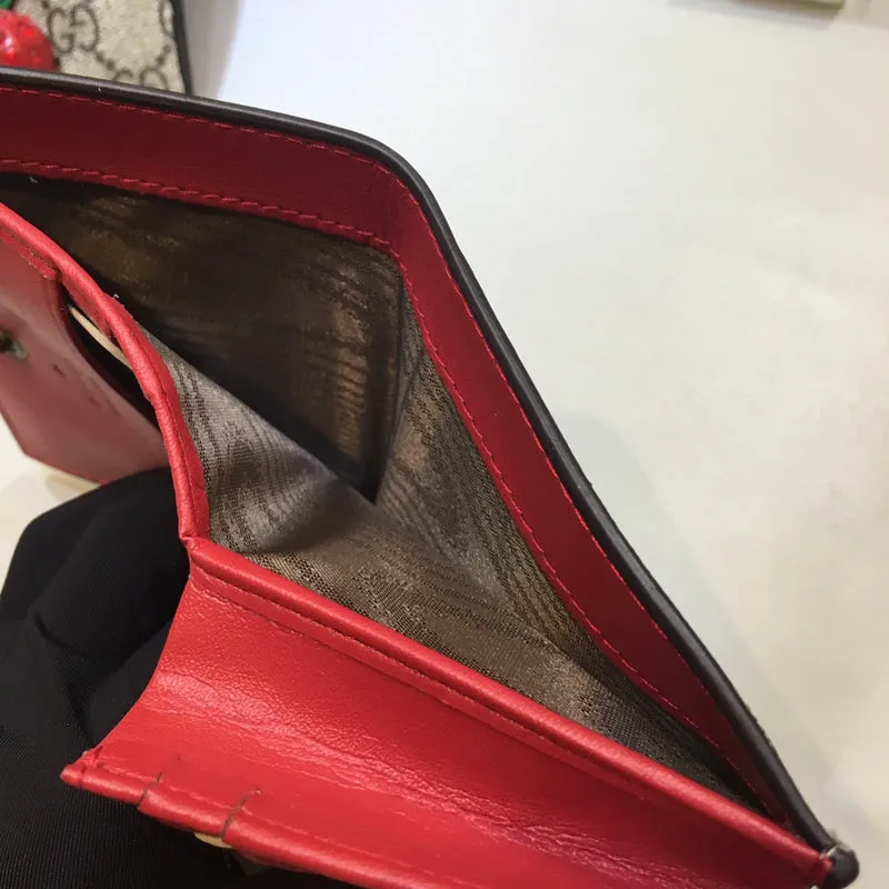 Gucci   Luxury Bags  1366