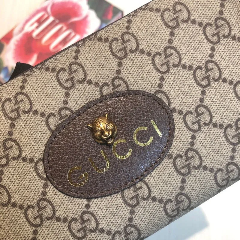 Gucci   Luxury Bags  883