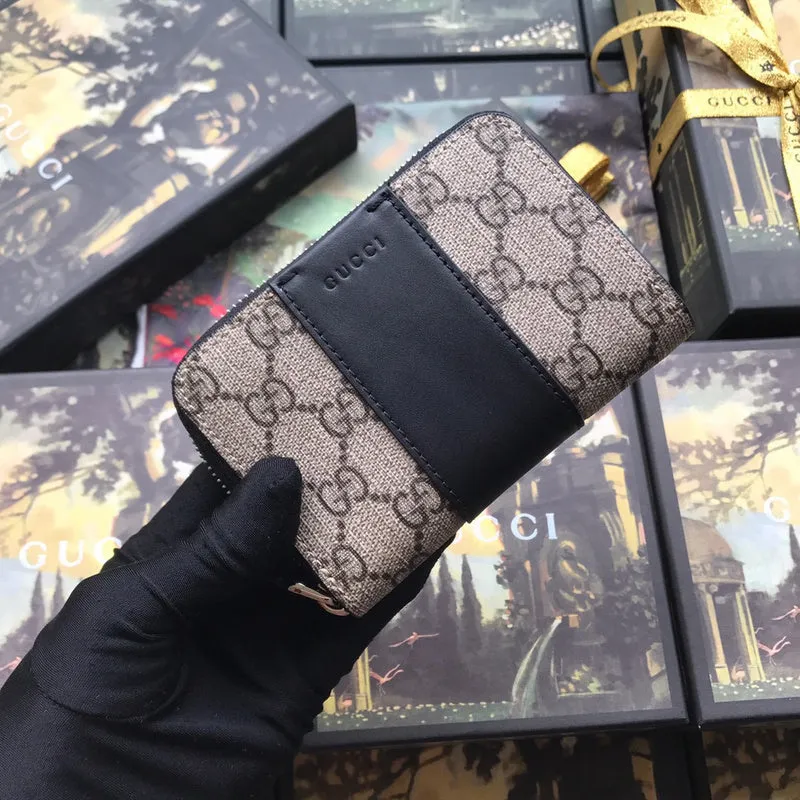 Gucci   Luxury Bags  925