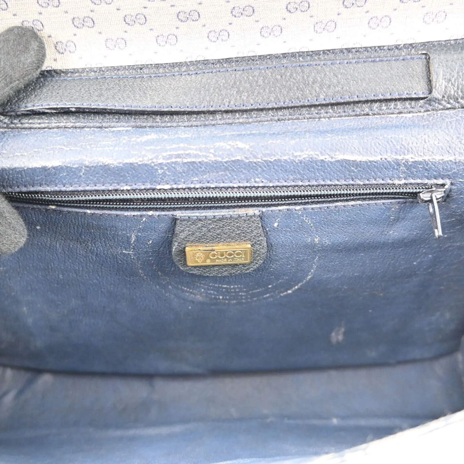 Gucci Micro Gg Vintage Shoulder Bag