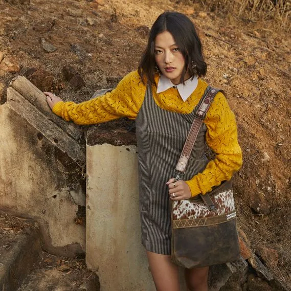 Hazel Leather Shoulder Bag