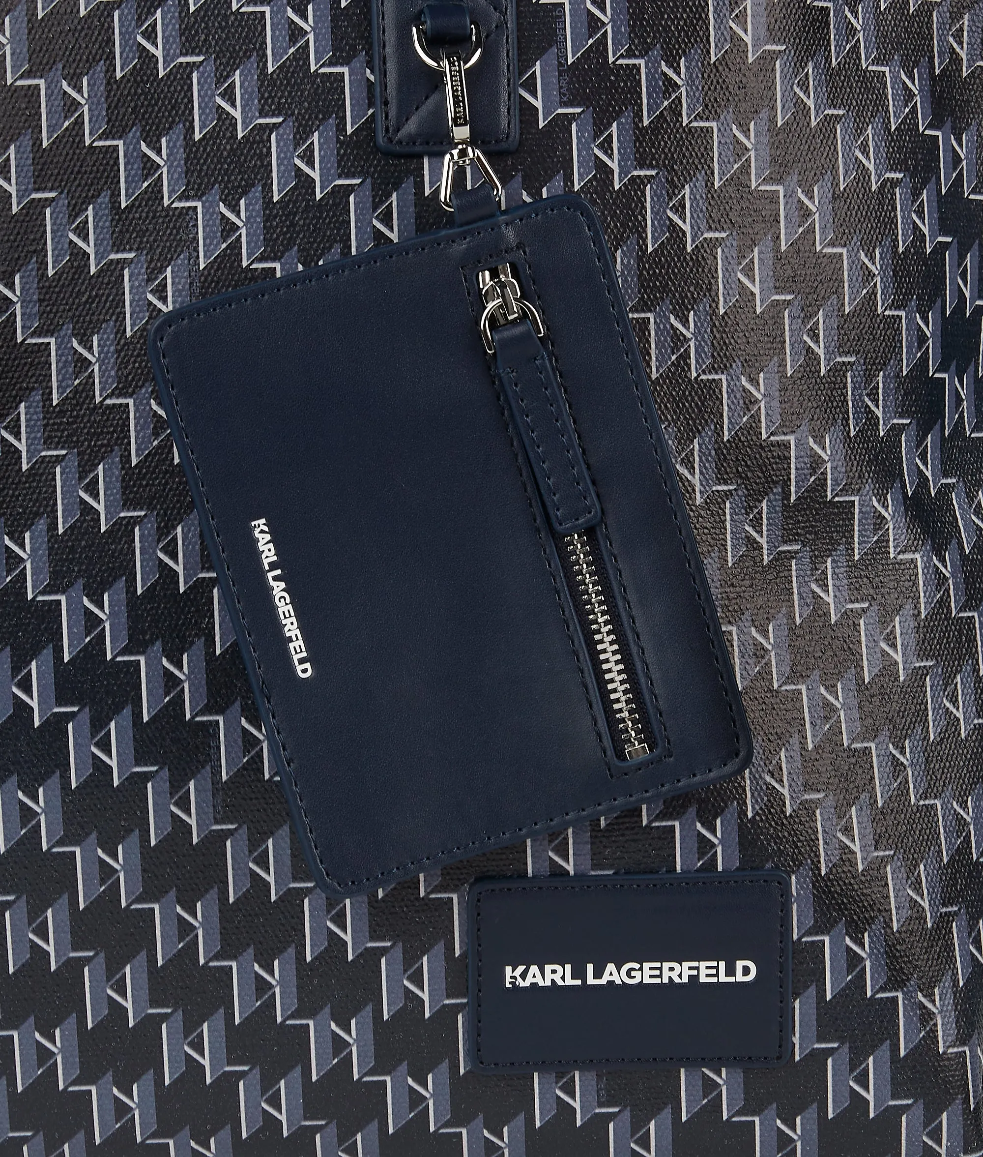 K/VOYAGE TOTE