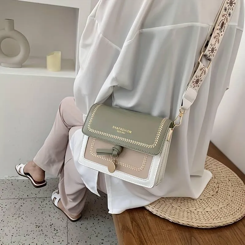 Luxe Aura Crossbody Purse