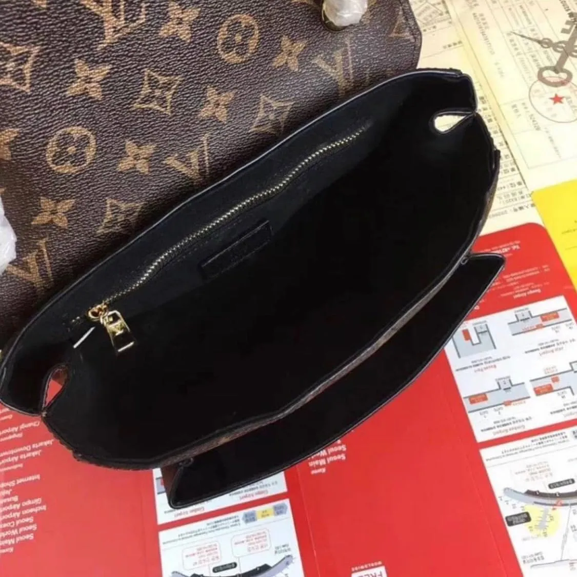 Luxury Bags - LOV - 6047