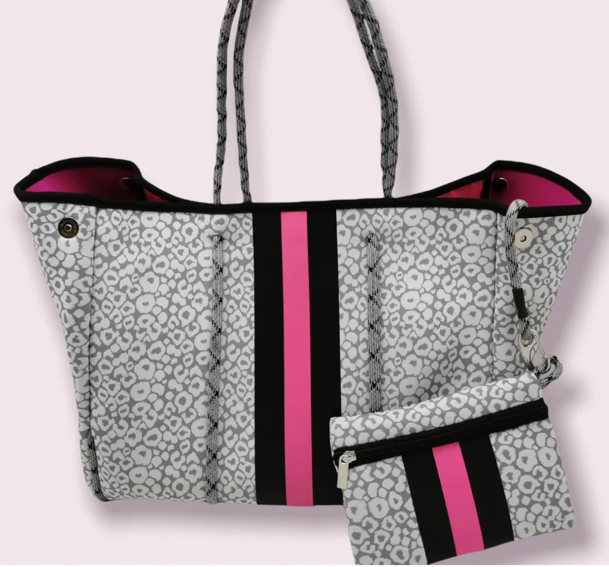 #M459 Everything And A Little More Bag (Chic Leopard)