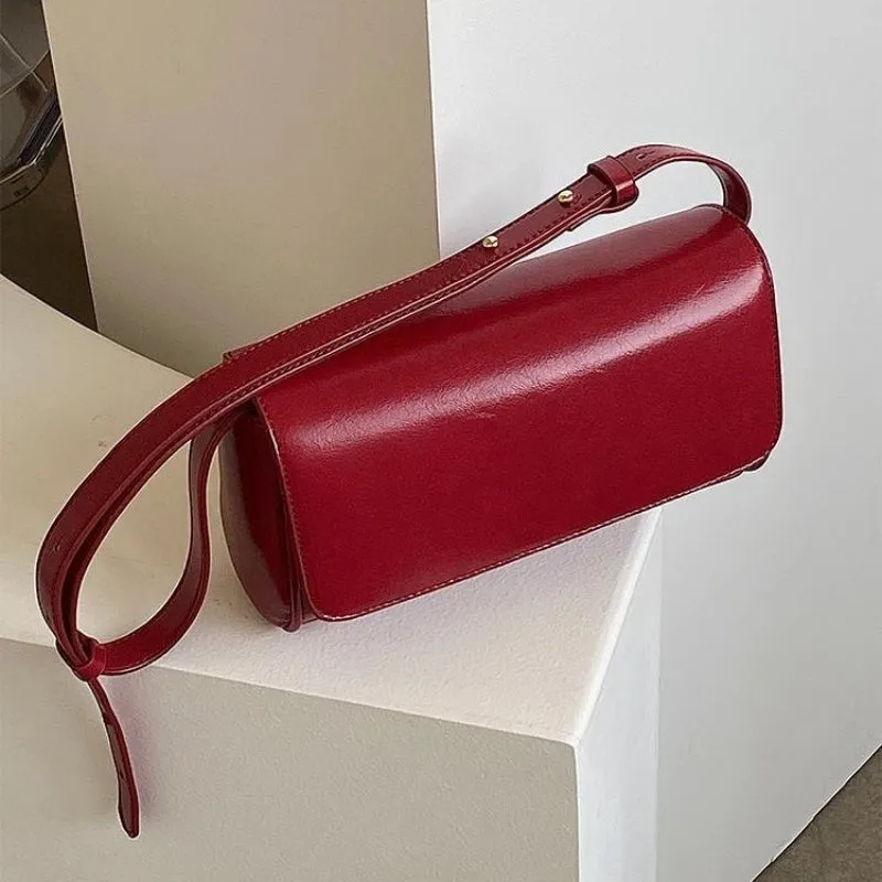 New Retro Wine Red Underarm Bag