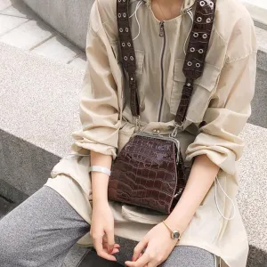 Retro Crocodile Pattern Clutch Shoulder Bag