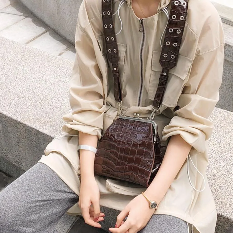 Retro Crocodile Pattern Clutch Shoulder Bag