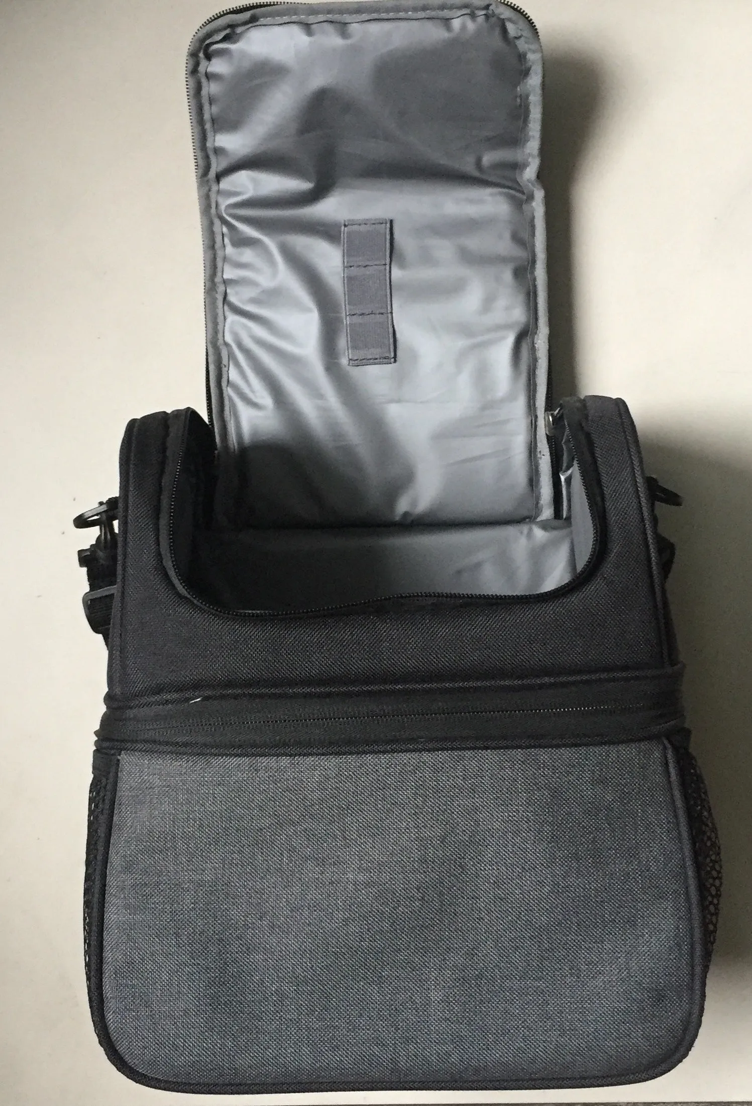 Sample of Bebe Chic Breast Pump Cooler Bag