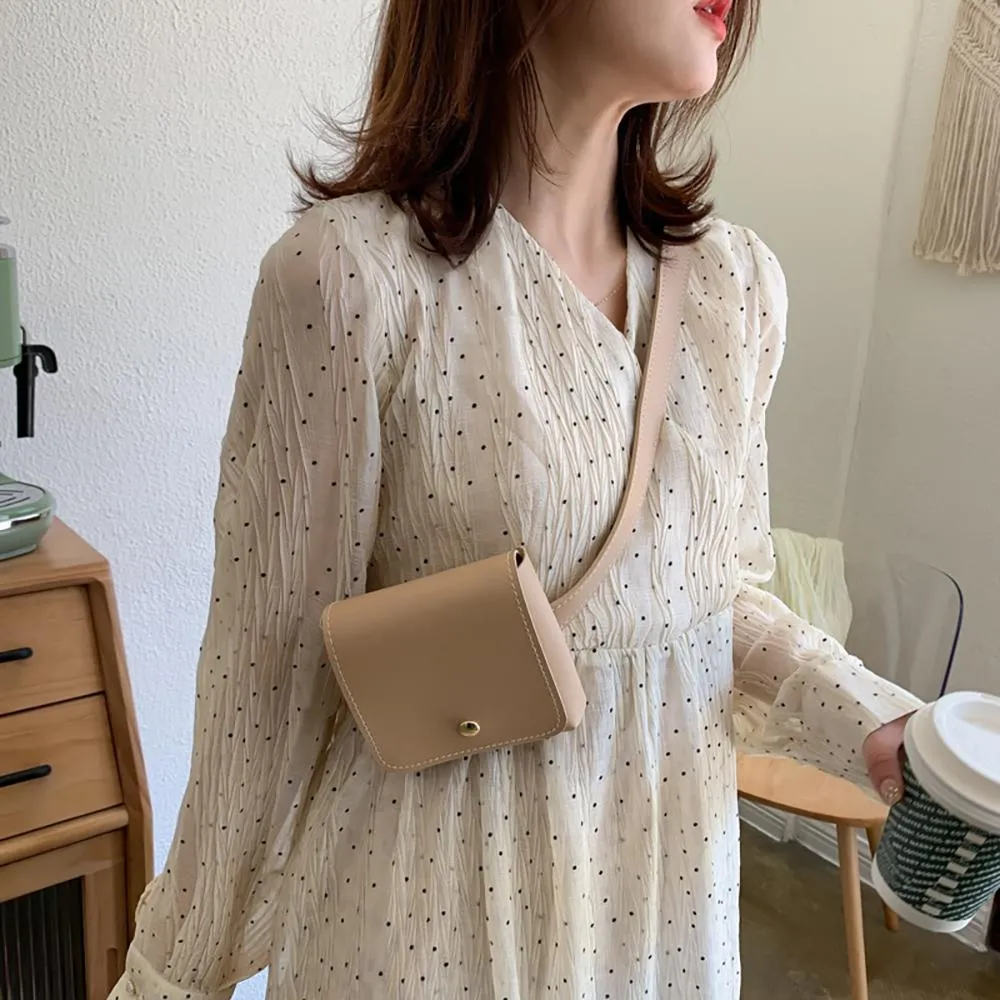 Small and Simple Minimalist Square Crossbody Bag