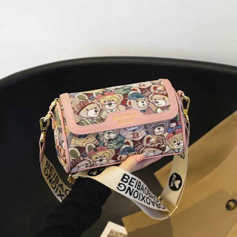 Stylish and Playful Casual Crossbody Bag with Bear Pattern