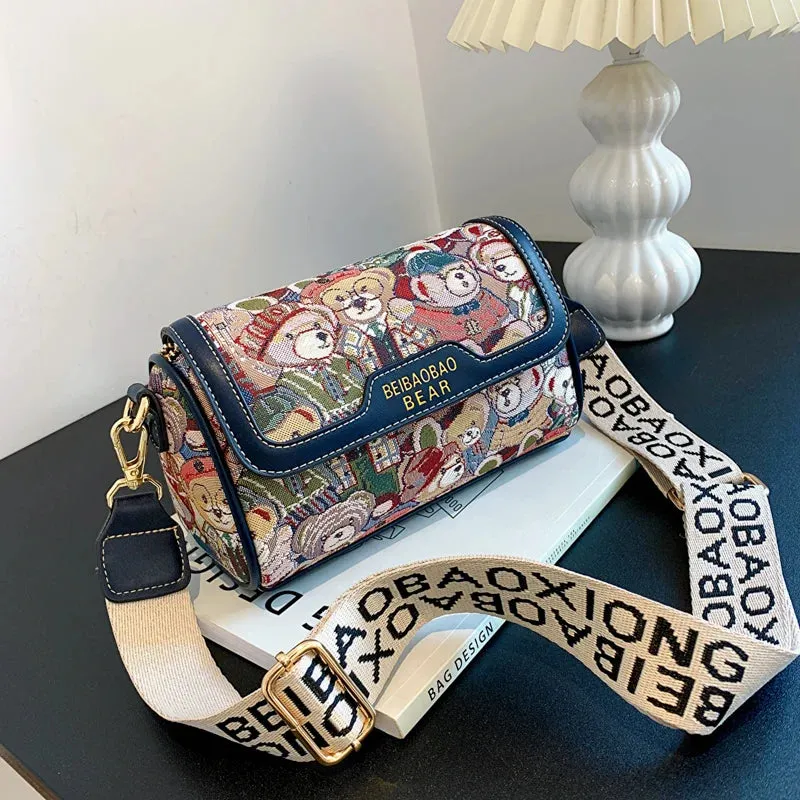 Stylish and Playful Casual Crossbody Bag with Bear Pattern