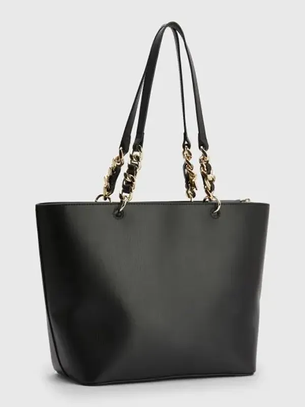 Th Chic Tote