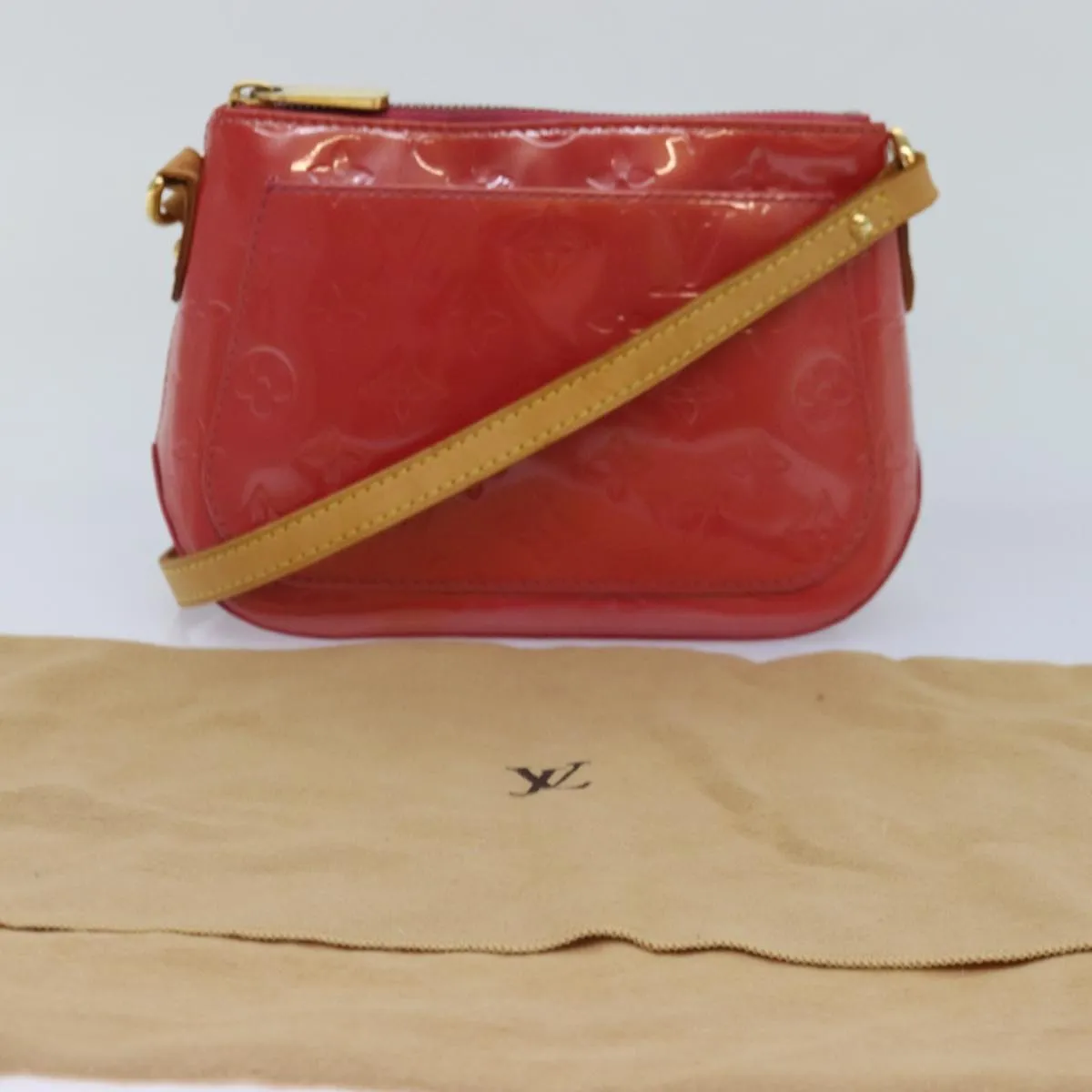 Trendy Inspired Louis Vuitton Monogram Vernis Minna Street Bag Pink Fran Boise M9146f Auth 87739